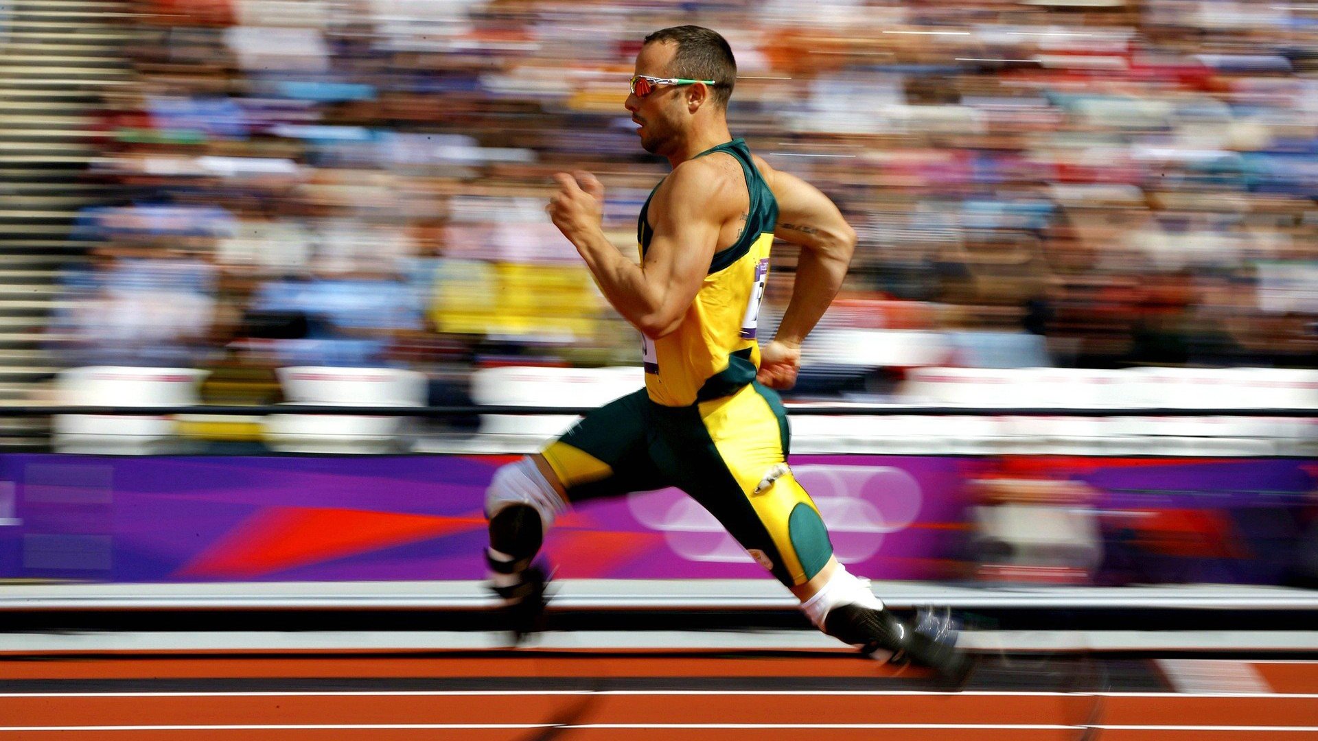 滑雪运动进入社区成为冬季体育亮点，滑雪活动简报