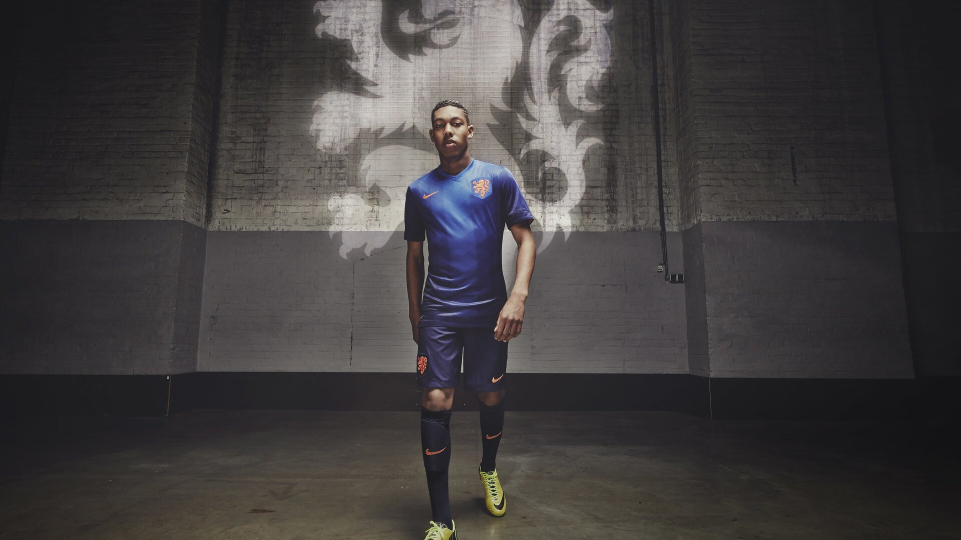 开云官方网站-体育课外俱乐部助力学生多元发展，开展体育俱乐部的好处